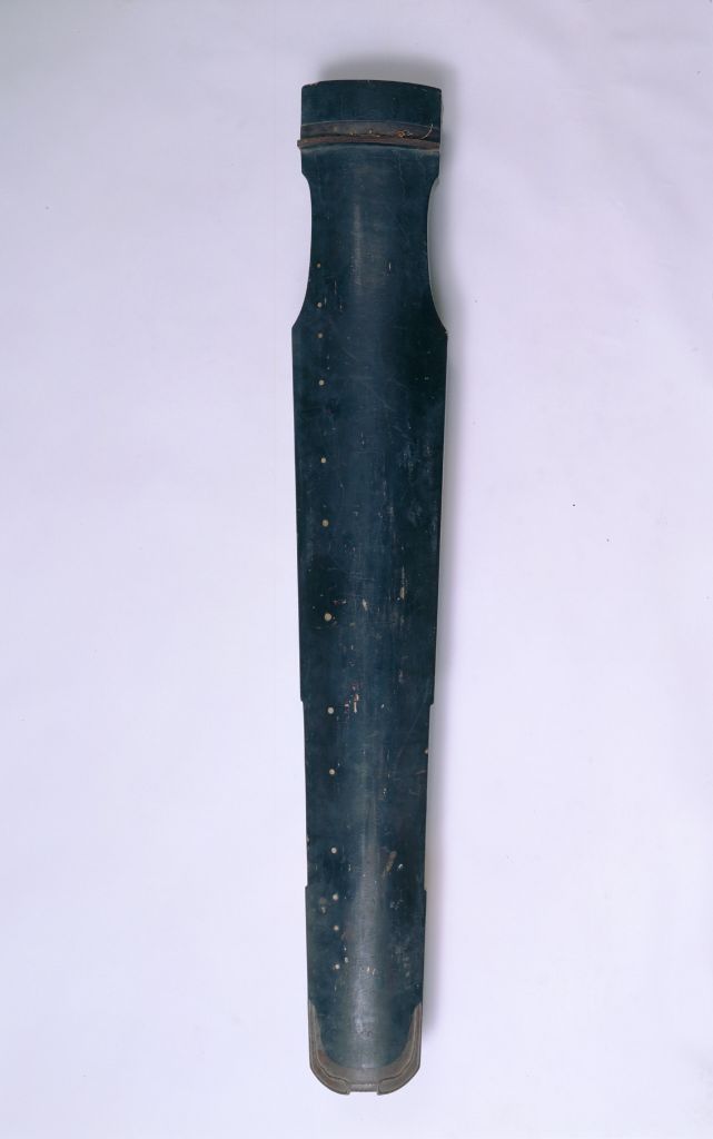 “云外钟声”琴_全形1